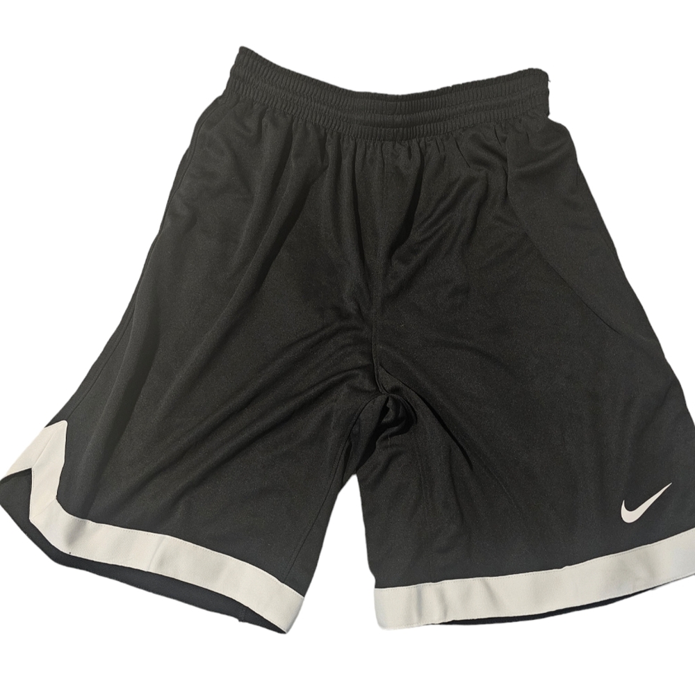 NWT Nike,Size M, black